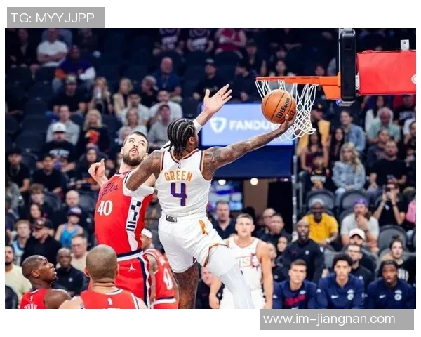 小里分析快船进攻体系雷迪克无球跑位提升球队活力