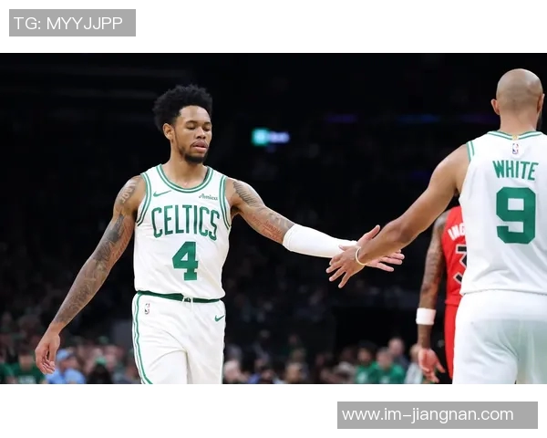 记者分析绿军内线短板西蒙斯得分能力成关键筹码如何应对 记者分析绿军内线短板西蒙斯得分能力成关键筹码如何应对